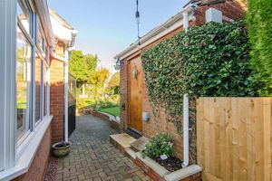 Photo 13- click for photo gallery